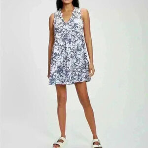 Gap babydoll v neck dress